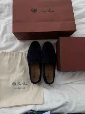 Loro Piana loafers - Loro Piana summerwalks, använda max tre gånger. Mycket bra skick.
