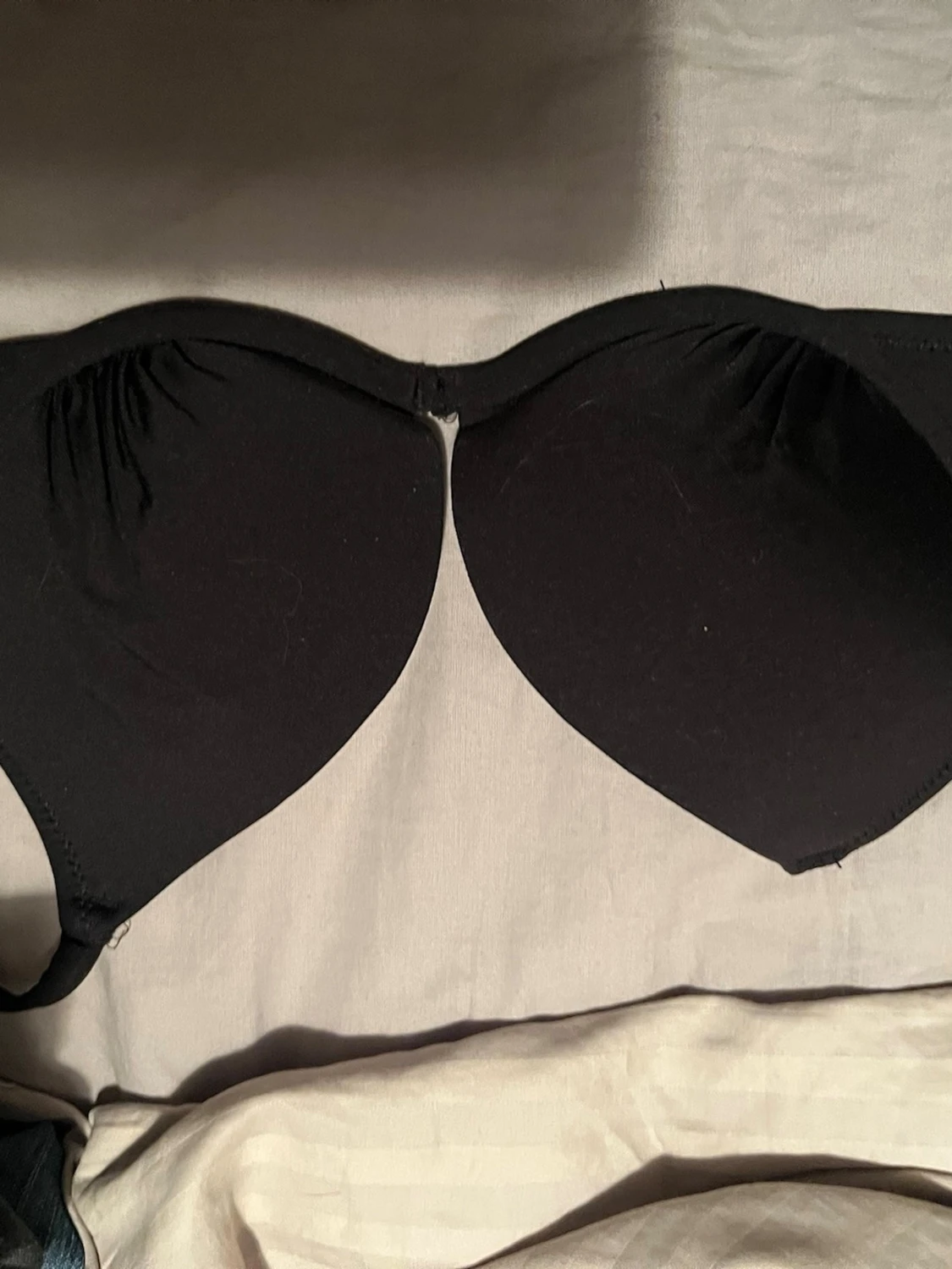 Svart push-up bh med bygel