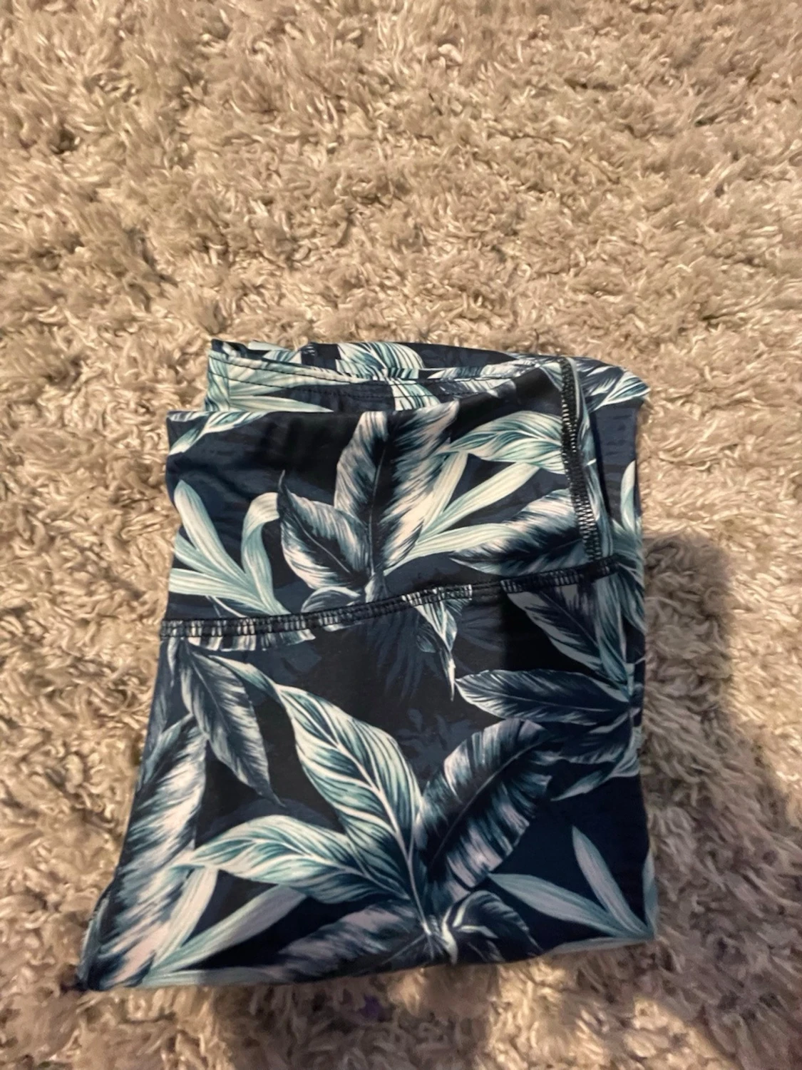 Mönstrade leggings med blått bladmotiv - 1
