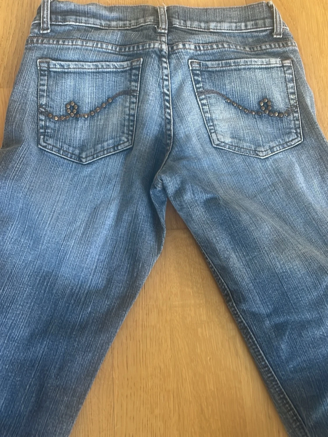 Blå bootcut jeans från RW&CO - 2