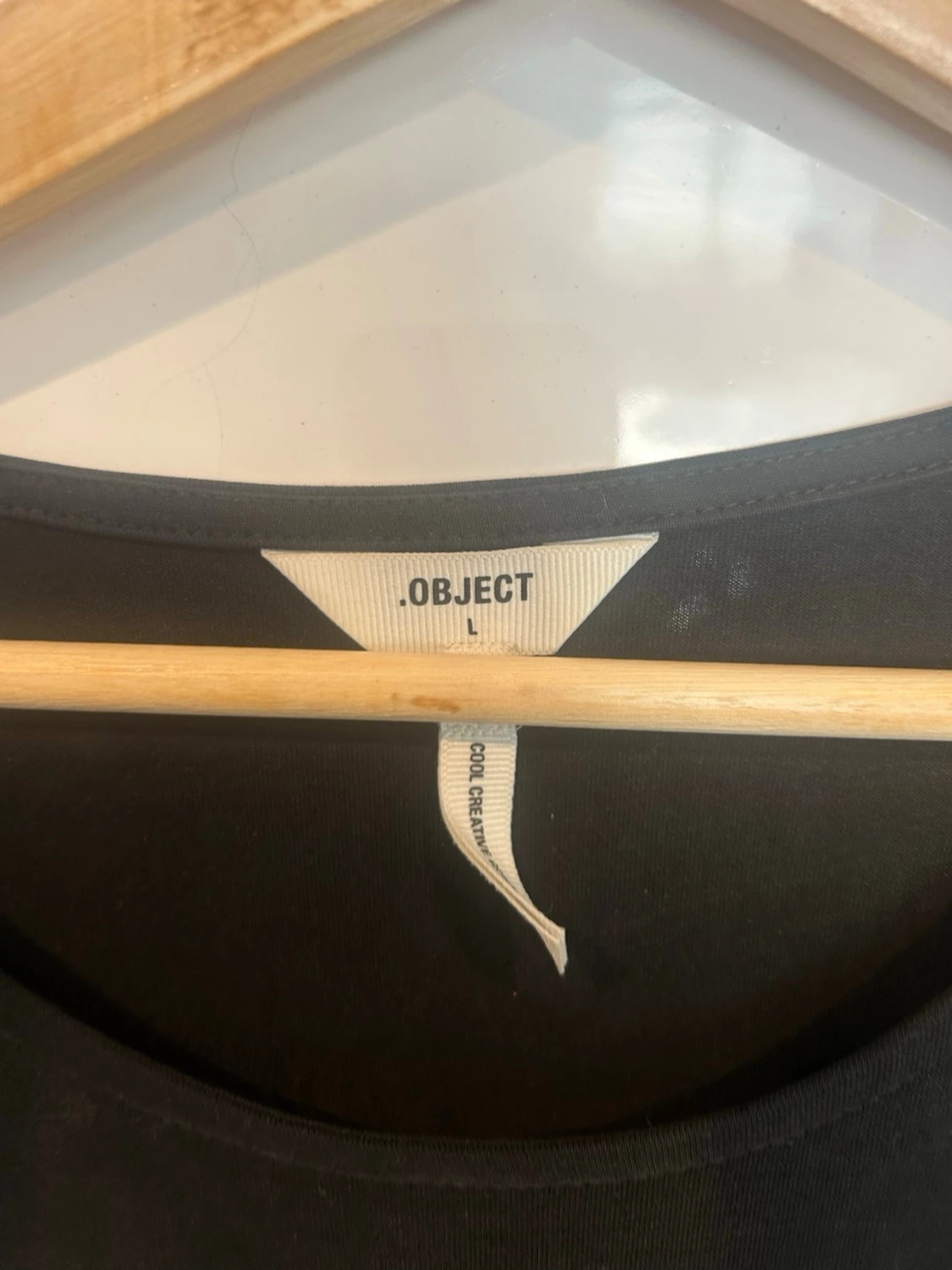 Objekt Svart långklänning med knytband - 3