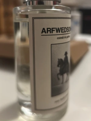 ARFWEDSON parfymflaska - Använd max 20 sprut