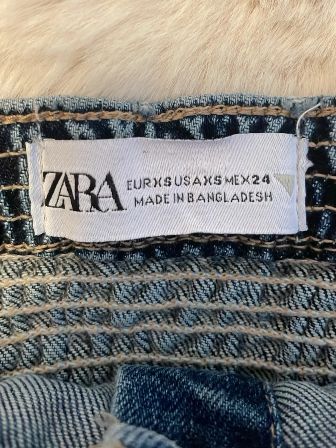 Denim korsett från Zara med knappar - 1