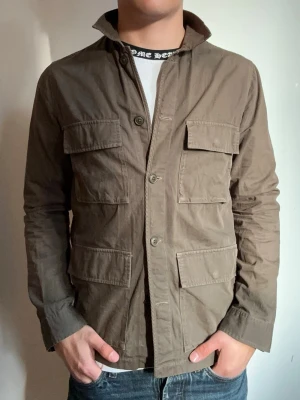 Overshirt A Days March - Overshirt från a days march i storlek Small. Mycket bra skick