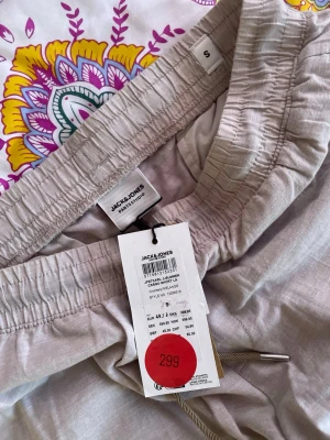 Oanvänd short  - Ny, invänd , beskrivning enligt bild 