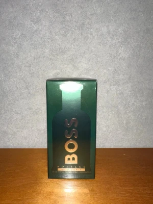 BOSS Bottled Bold Citrus EdP 100ml - BOSS Bottled Bold Citrus EdP 100ml oöppnad butiks pris ca 1200-1400kr 