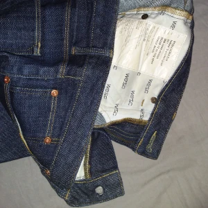 Wesc damjeans - Äkta jeans knappt använda, något mörkare än på bilderna, storlek 27