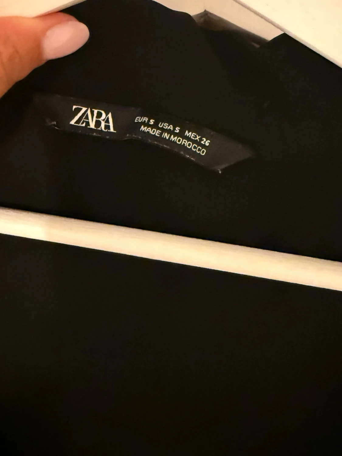 Svart knytblus från Zara - 1