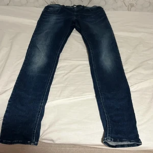 Replay jeans - Säljer nu mina fina replay jeans skriv vid minsta lilla intresse 