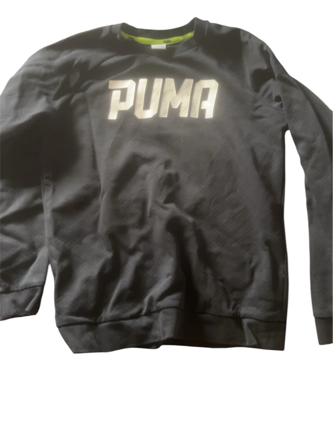 Svart sweatshirt från Puma