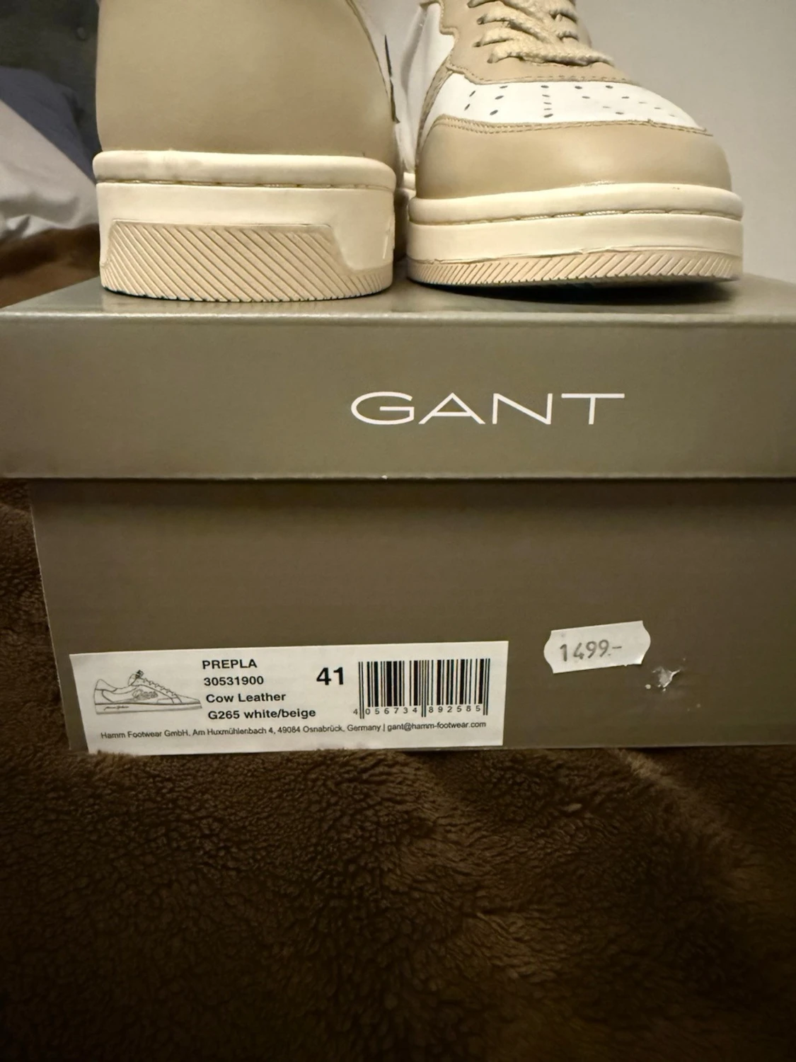 Beige och vita sneakers från Gant - 6