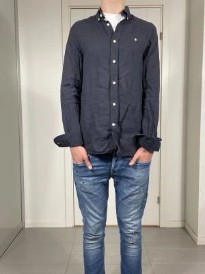 Morris Linneskjorta  - Säljer nu denna Morris Linneskjorta, skriv för fler bilder/frågor🙌🏼