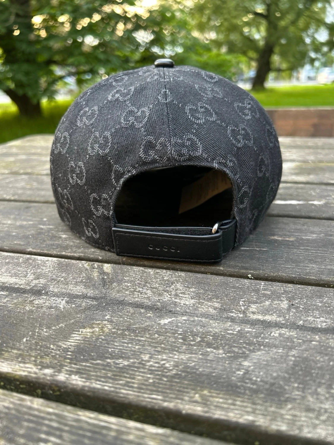 Svart Gg keps med GG-mönster - 4