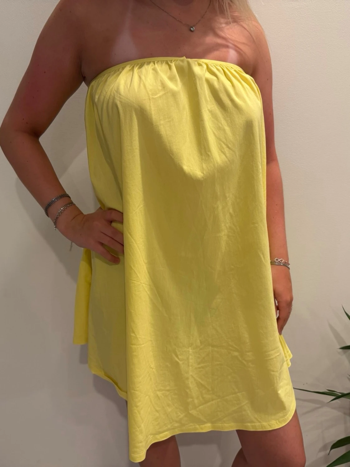 Gul kortklänning 💛💛 - 3