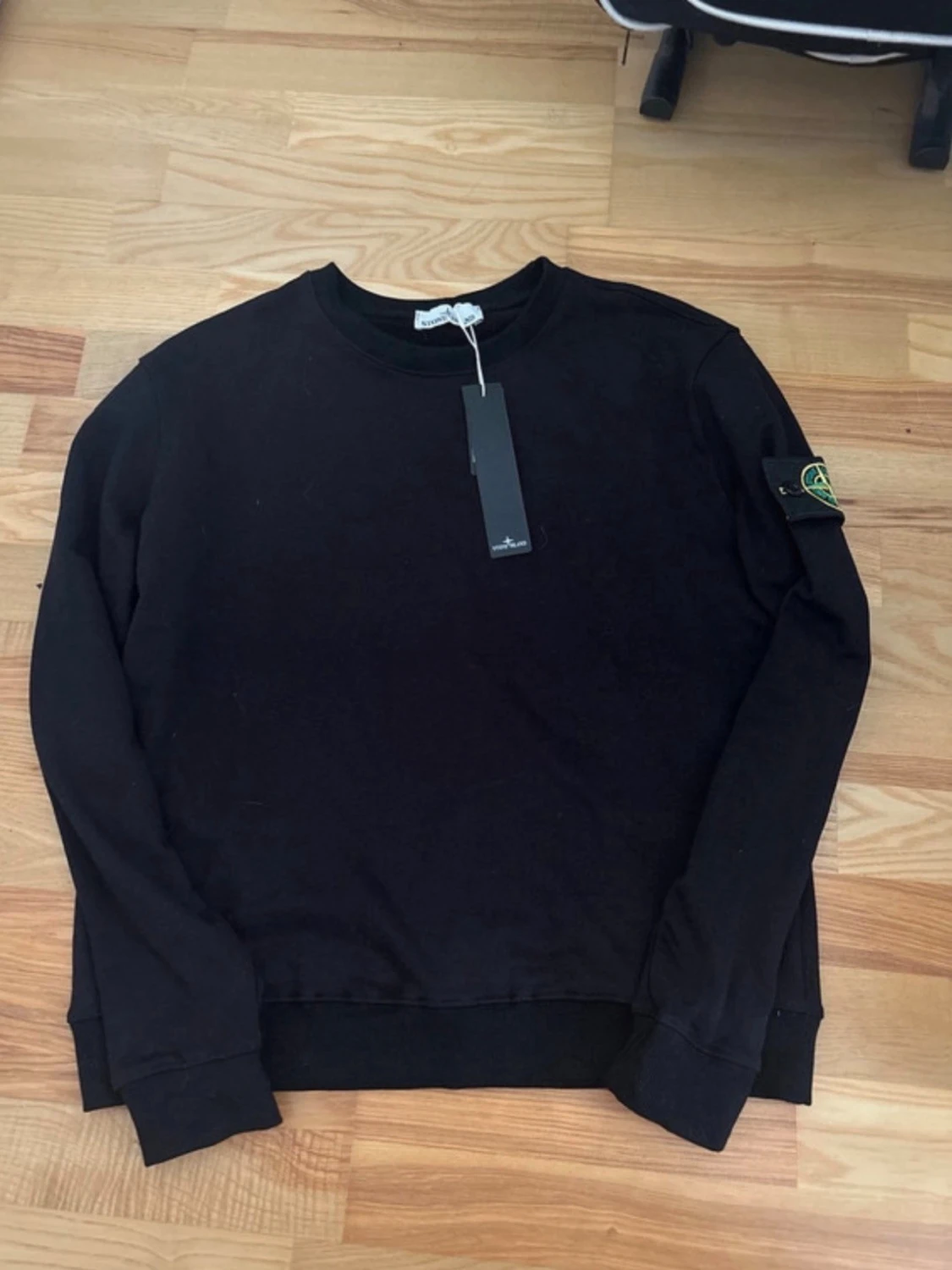 Svart sweatshirt från Stone Island