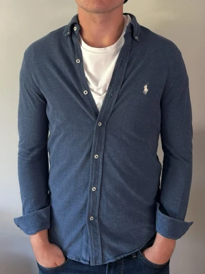 Ralph Lauren Skjorta - - Condition: 8/10 - Color: Blue - Size: XS