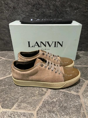 Lanvin skor  - Hej, säljer nu dessa svin snygga lanvin skor! Begränsat antal boxar och dustbag. Hör av dig vid frågor. 