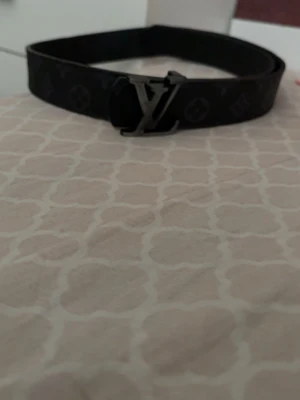 Bälte  - Fin svart bälte