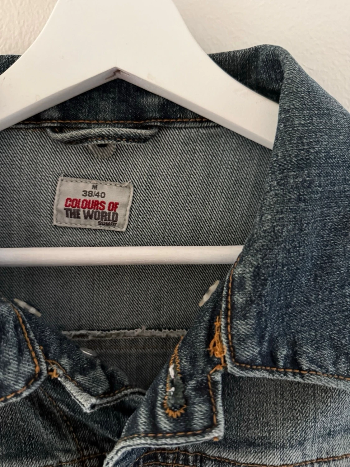 Blå jeansjacka från Colours of the World - 1