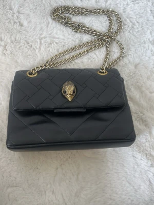 Kurt geiger väska - Snygg Kurt geiger väska. 