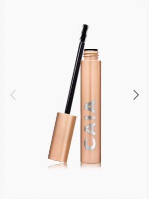 🍒Caia mascara🍒 - 🍒CAIAs innovativa mascara tillsammans med den perfekta borsten är din hemlighet för glamorösa ögonfransar. VANZ VA-VA VOLUME skapar nästintill överdrivna fransar och är specifikt utvecklad för dig som har relativt korta egna fransar. Mascaran förstärker, förlänger och definierar fransarna samtidigt som den ger en jämn och flexibel finish. Sparsamt använd. Nypris 275kr🍒