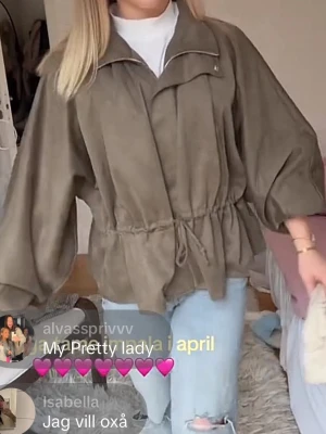 Mockajacka - Fin grön mockajacka från cider 🩷🩷 utsåld och i nytt skivk!! (Första bilden är min)