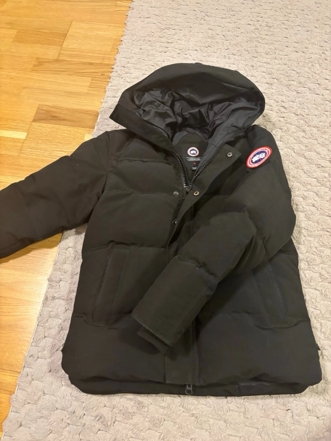 Svart dunjacka från Canada Goose - 1