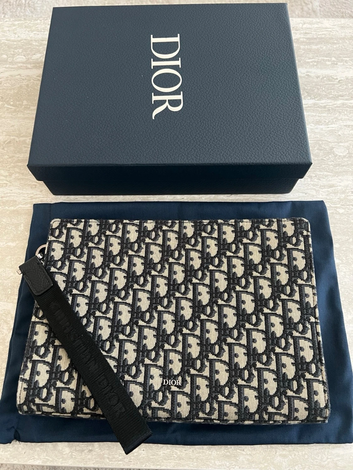 DlOR NAVY BLUE POUCH