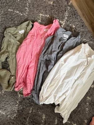 Linne skjortor från Lindberg/ massimo dutti - Ett par riktigt snygga linne skjortor. Nypris totalt. 3000+.       Storlekar S/M