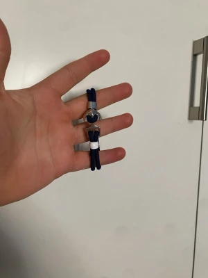 Ankar braclet - Riktigt skönt och snyggt armband har haft det ett tag men använder det inte så m yrket längre passar perfekt till nästan alla sommar outfits