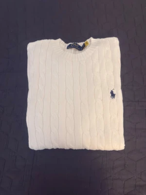 Vit kabelstickad tröja Polo Ralph Lauren - Size S, Condition as new, fits 170-175cm