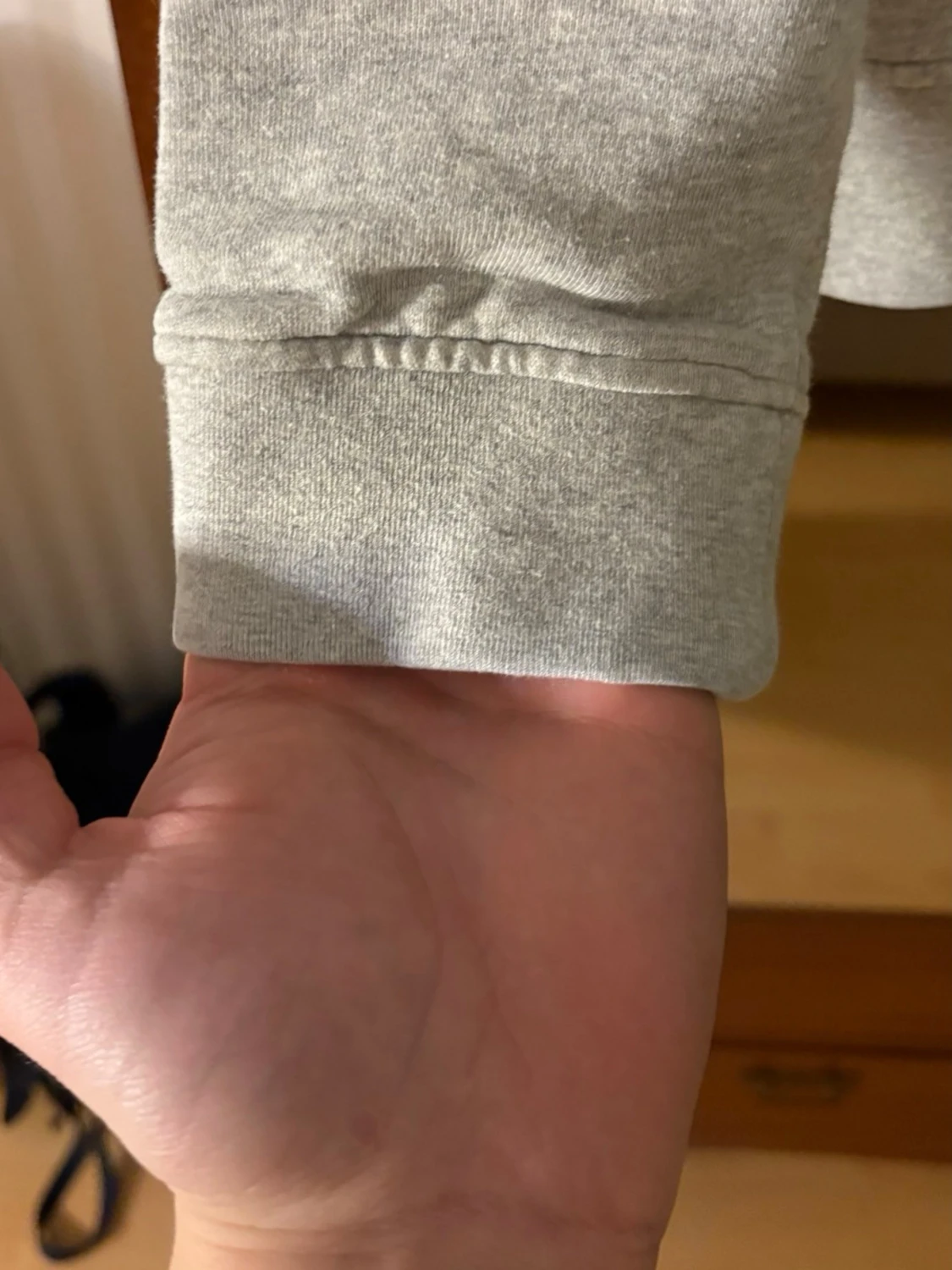 Ljusgrå zip hoodie från Lexington - 3