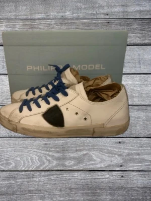 Philippe Model - Phillipe Model skor | storlek: 40 | skick: bra | bara att kontakta vid frågor osv!