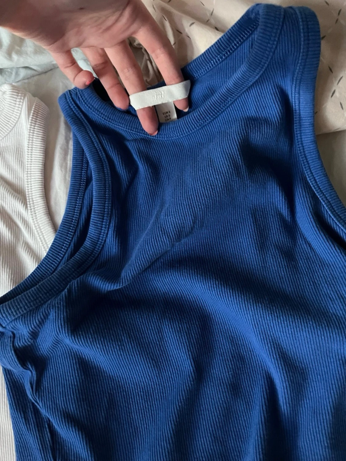 Ribbade linnetoppar från H&M