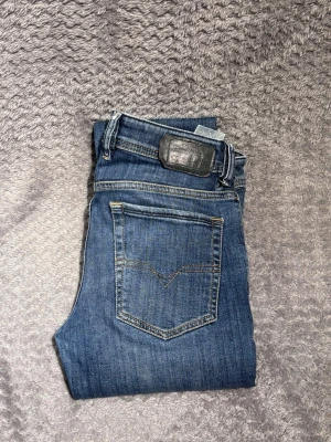 Diesel jeans - Säljer dessa sjukt snygga disel jeans i storlek 29, skriv om frågor😊