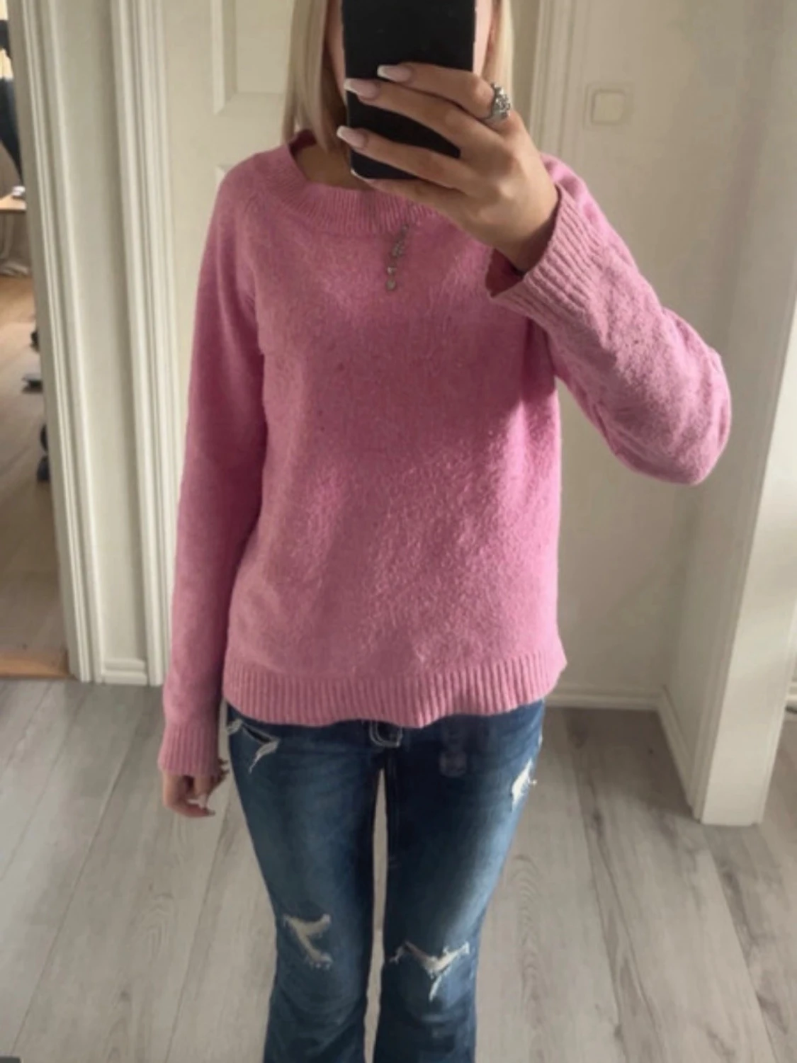 Rosa stickad tröja 