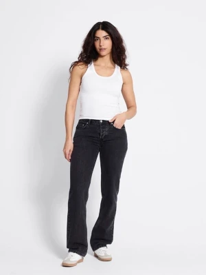 Svarta raka jeans från 157 - Säljer ett par svarta jeans från 157 med rak passform. Dem är i modellen icon och sitter super snyggt. 