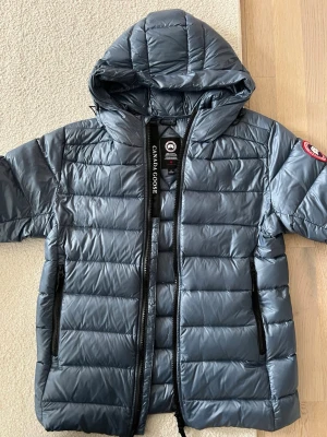 Canada Goose Crofton Down Jacket - Strl L som ny