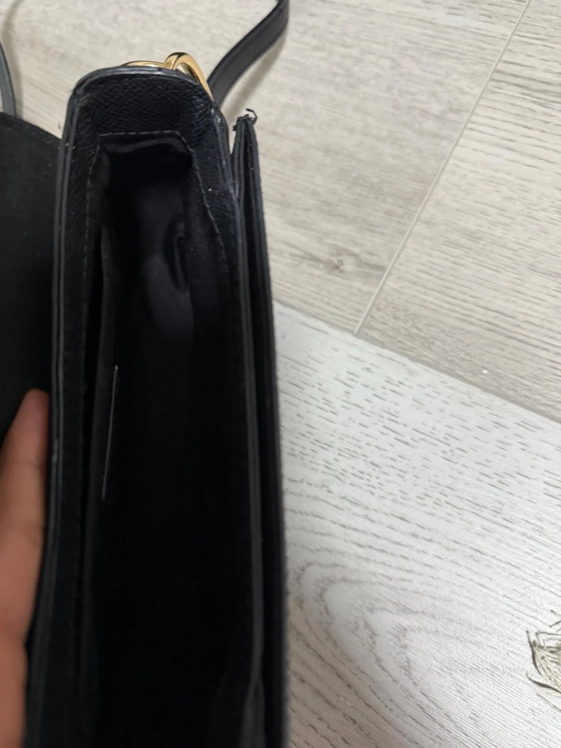 Svart axelväska i konstläder - 5