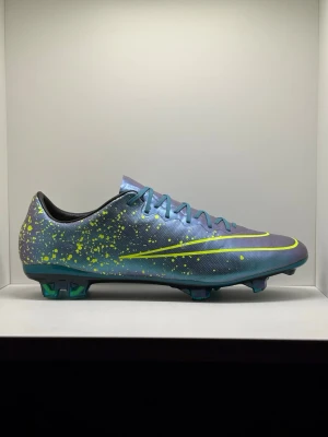 Nike Mercurial Vapor 10  - Nike Mercurial Vapor 10 ACC FG “Electro Flare”🐠  Size- 8.5 US/ 42 EU 🇪🇺   Condition- 9.7/10