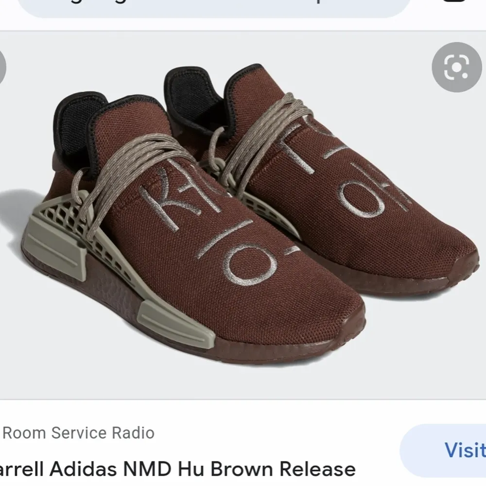 säljer helt nya oanvända Adidas NMD pharell hu brown. har för mycket sneakers helt enkelt. tagit bilder från nätet pga att dem är inte använda en endaste gång o ser exakt ut som på bilderna. (kan skicka bilder om så önskas) om annonsen är kvar så är skorna kvar! endast seriösa köpare. . Skor.