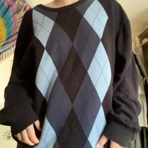 argyle sweater - trendig argyle mönstrad jumper från märket Mc.Gordon, storlek XXL! väldigt oversize och härlig:)