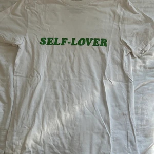 T shirt från weekday - Använd en gång!