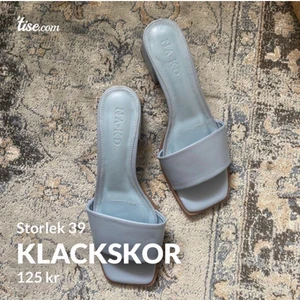 Sandaletter - Klackskor från NA-KD. Använda 1 gång