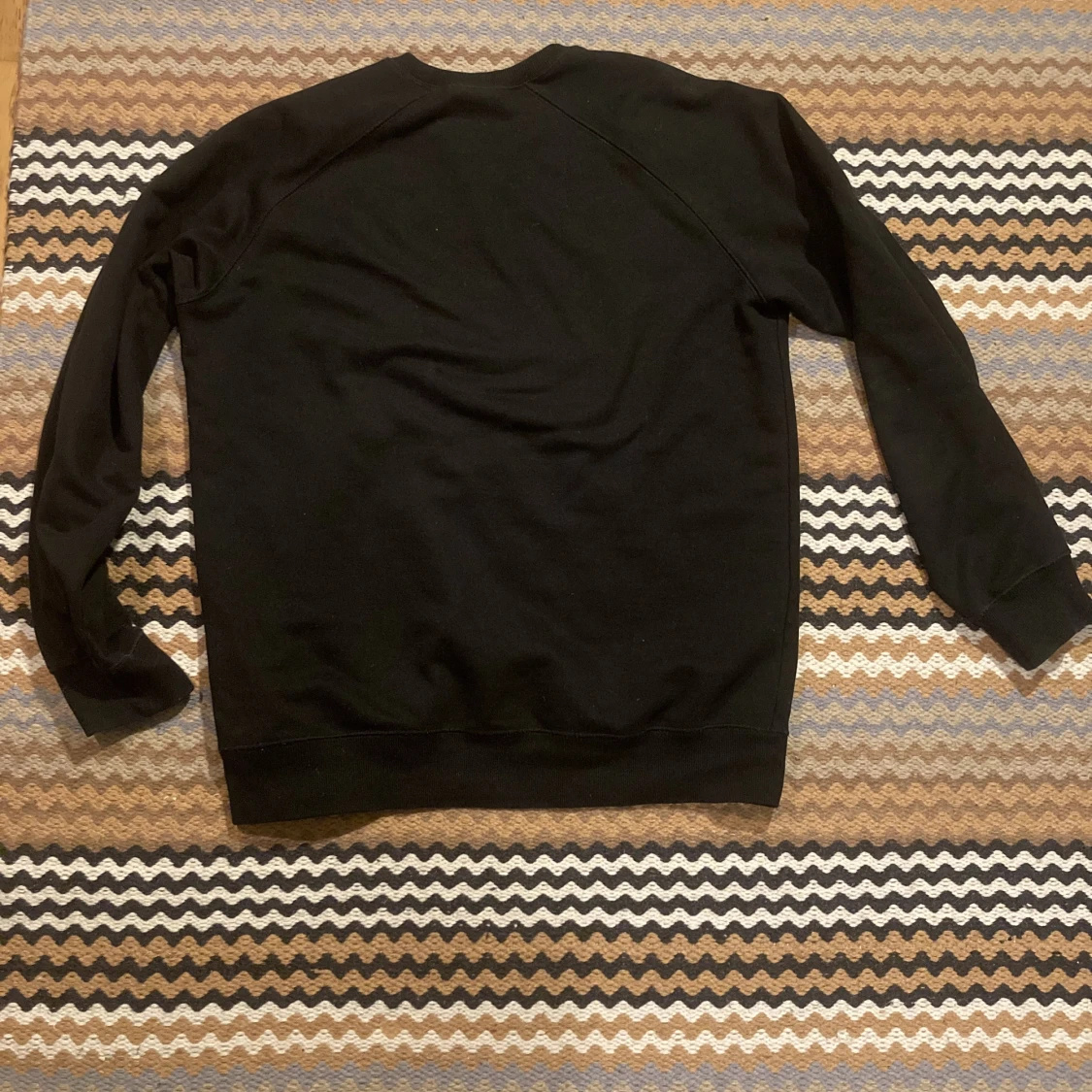 Carhartt WIP Chase Sweat, Black / Gold - 90