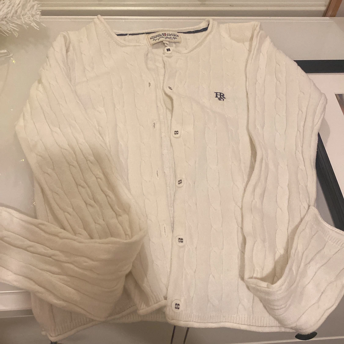 Hapton Replublic - 90