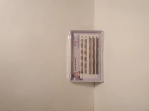 Individual false lashes - Hi! Available at kungsholmen, shipping can be discussed :)   condition: perfect size: - price: 150kr extra: one packet for 80kr, both for 150kr