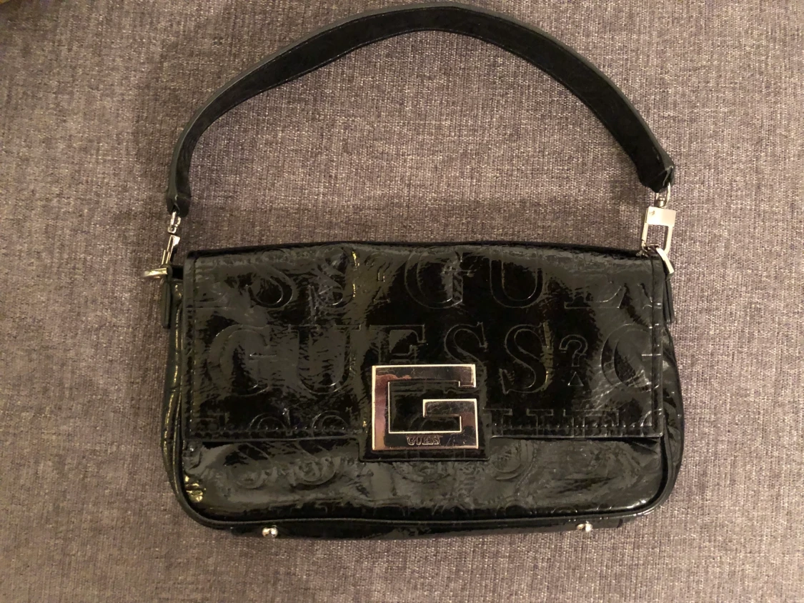 Guess bag  - 90