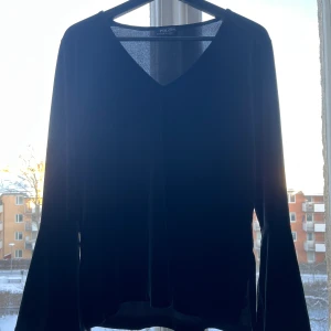 Suede blus - Suede plus från POLO Ralph Lauren, storlek M. 