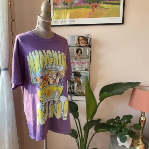 Oversize T-shirt  - Vintage oversize T-shirt! 😍 